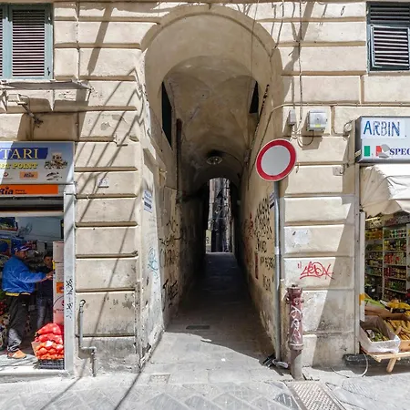 Castelli's Campo 7 * Genoa