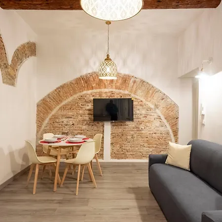 Castelli's Campo 7 * Cenova